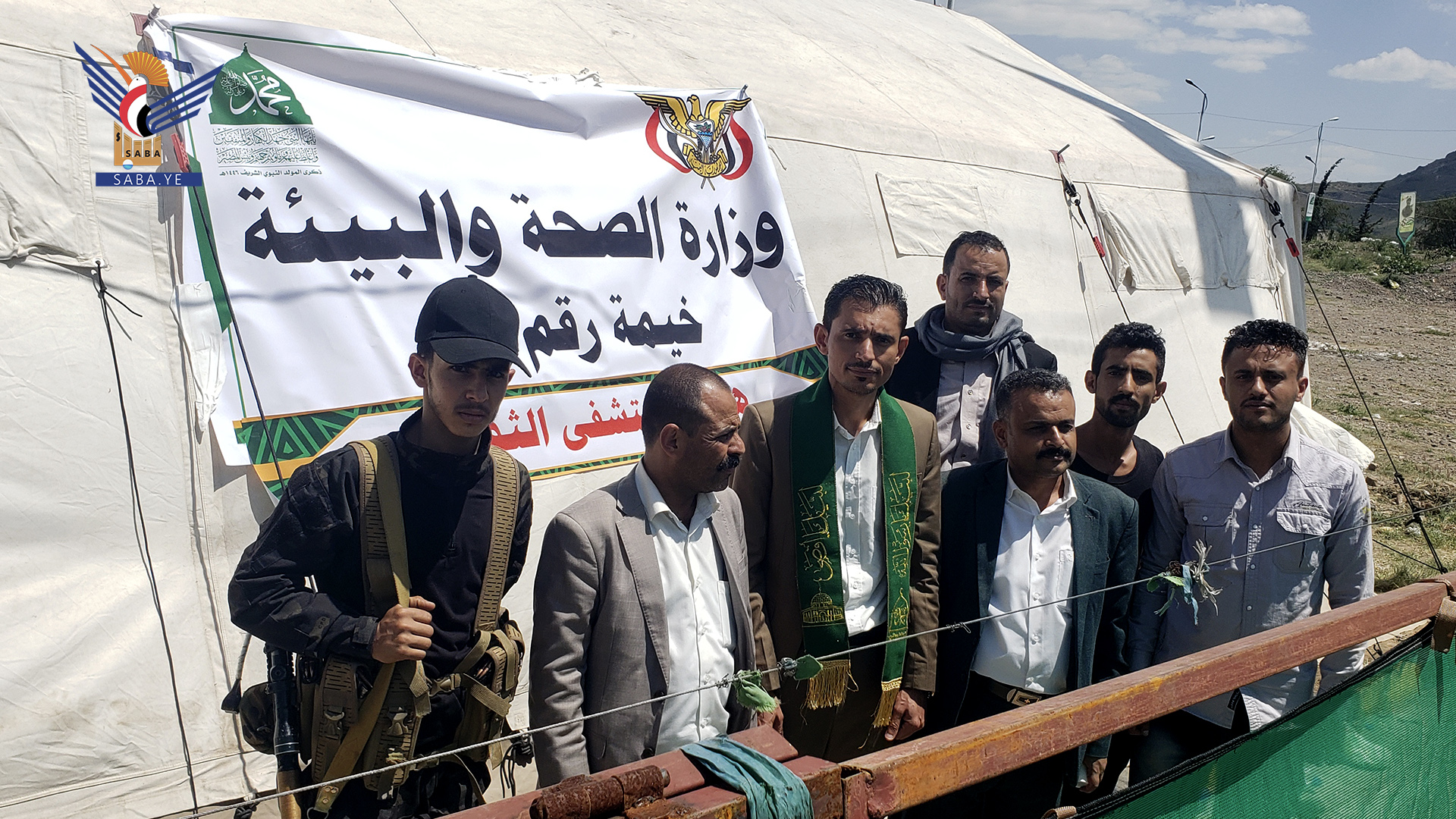  رئيس هيئة مستشفى الثورة يتفقد التجهيزات الطبية بساحة ميدان السبعين