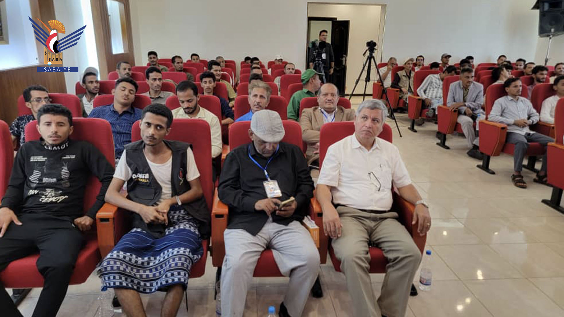 اختتام ندوة ملتقى الشباب العالمي بإقرار مصفوفة المؤتمر الأول بالحديدة