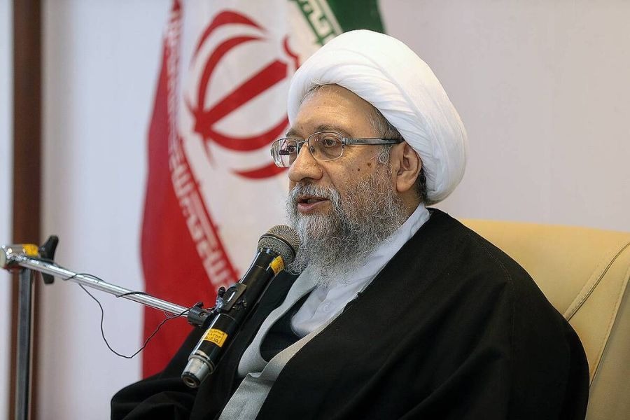 صادق لاريجاني: إيران لن تتراجع عن هرمز بأي ثمن وحرية الملاحة مشروطة