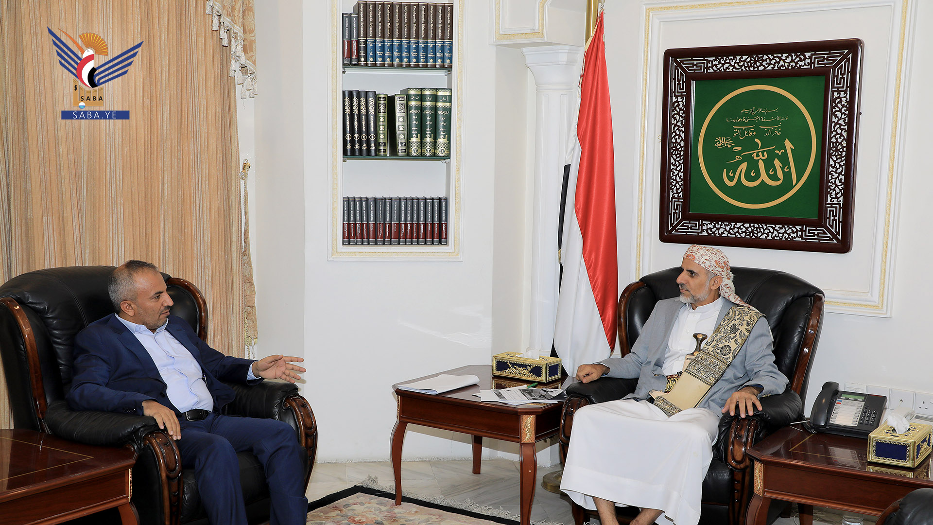 العلامة مفتاح يناقش مع وزير الخدمة سير عملية استكمال إجراءات الدمج 