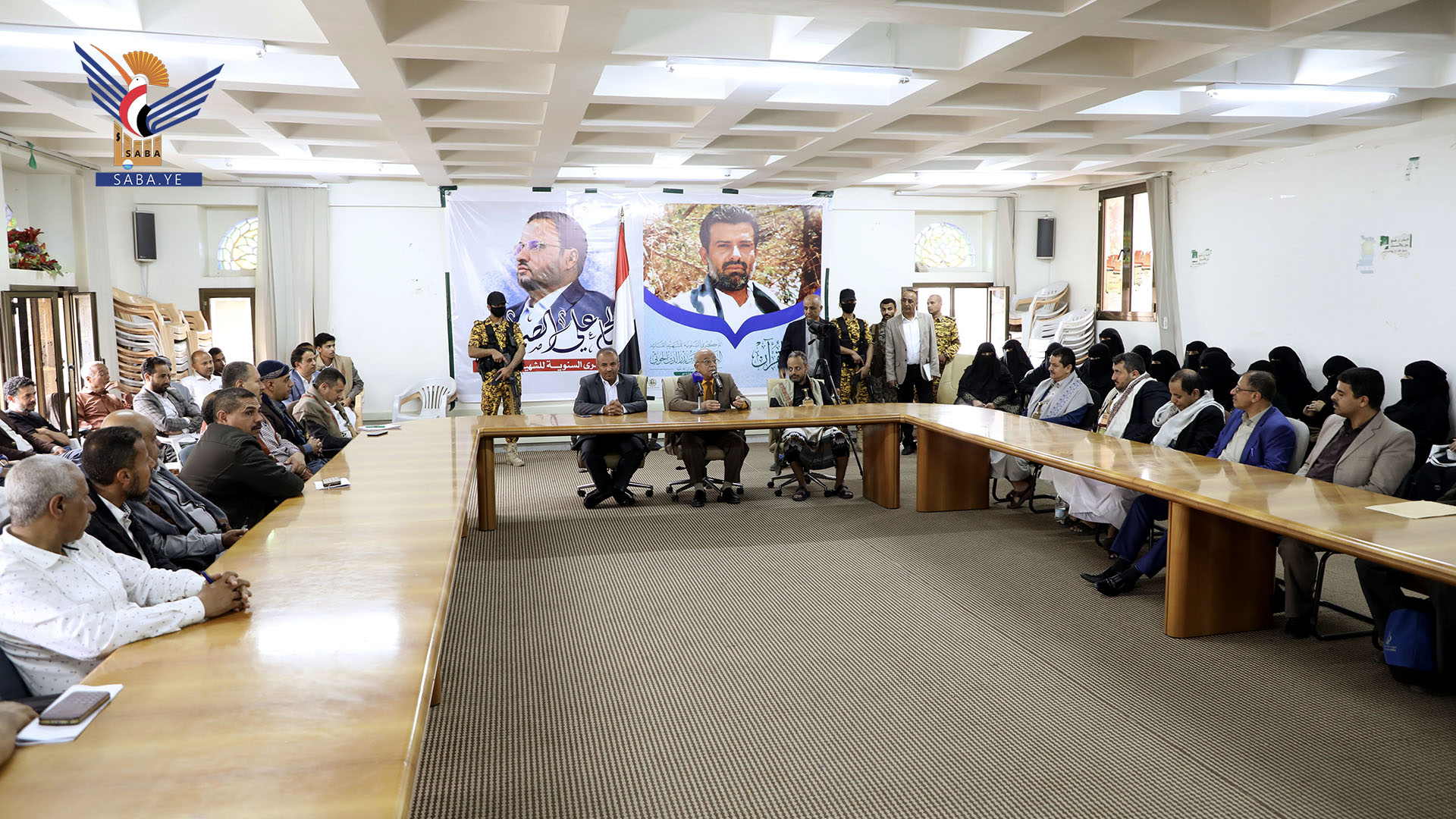 رئيس الوزراء يزور وزارة الخدمة المدنية والتطوير الإداري 