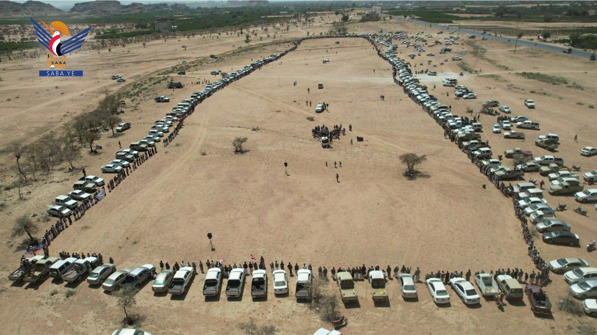 وقفة قبلية حاشدة لأبناء وقبائل جماعة بصعدة إشهاراً لوثيقة الشرف القبلية