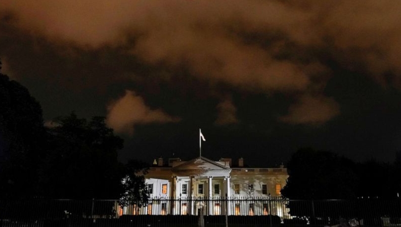 "New Statesman": الولايات المتحدة تقف على حافة الانهيار "New Statesman": الولايات المتحدة تقف على حافة الانهيار