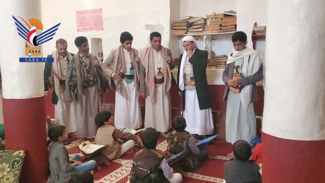 المحويت ..تفقد أنشطة الدورات الصيفية بمديرية الطويلة