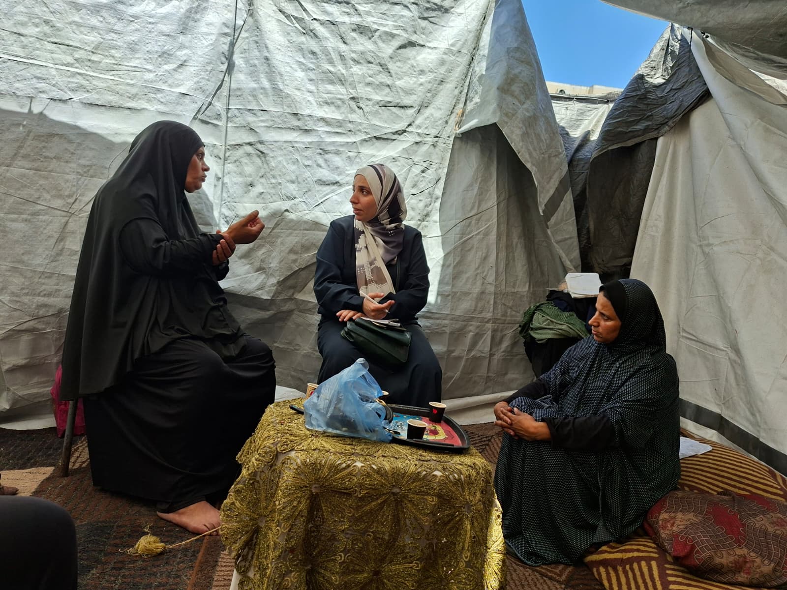 مخيم الشرق في غزة.. حياة معلّقة بين العطش والجوع والخوف اليومي