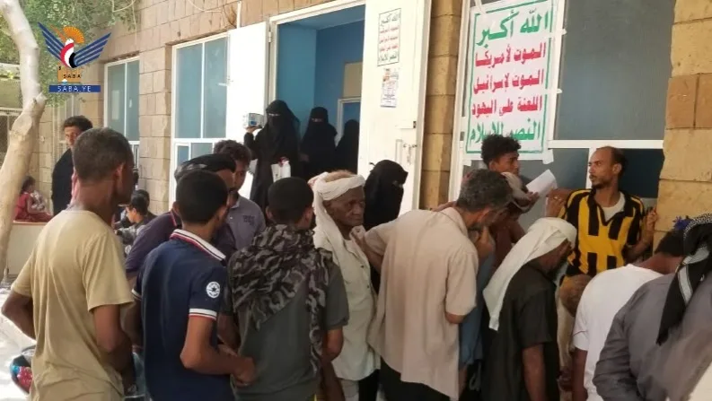 إجراء 165 عملية في مخيم العيون بمديرية حيس في الحديدة