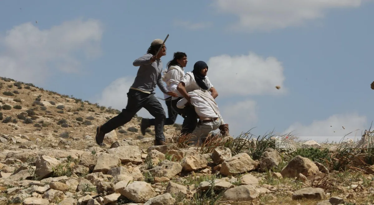 هيئة مقاومة الجدار الفلسطينية: العدو الإسرائيلي والمستوطنون يرتكبون 136 واقعة اعتداء مرتبطة بموسم الزيتون منذ مطلع أكتوبر الجاري