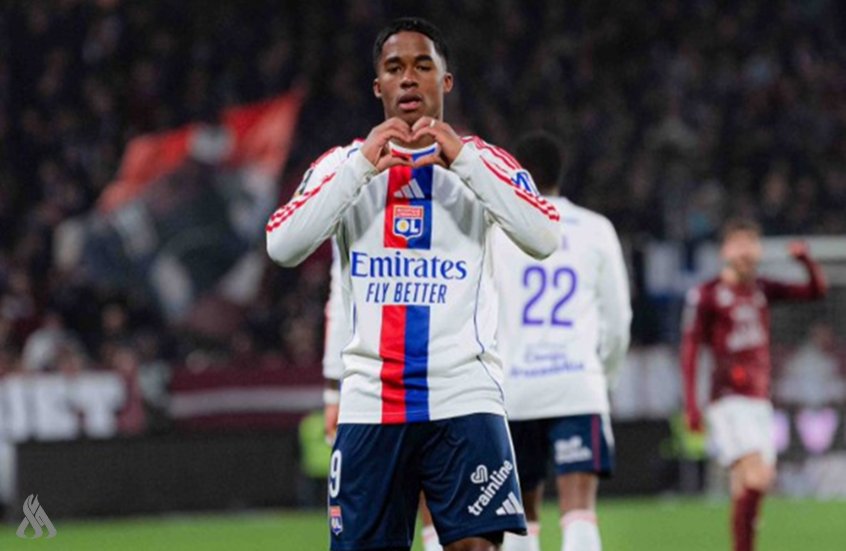 "هاتريك" إندريك يقود ليون لاكتساح ميتز في الدوري الفرنسي