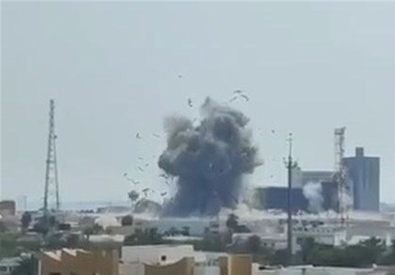 الحرس الثوري الإيراني: استهدفنا حاملة الطائرات "أبراهام لينكولن" ودمرنا رادار "ثاد" الصهيوني في الإمارات