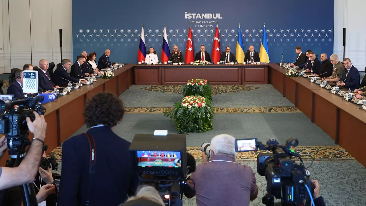 الرئاسة التركية تعرض الوساطة في جولة جديدة من المفاوضات بشأن أوكرانيا