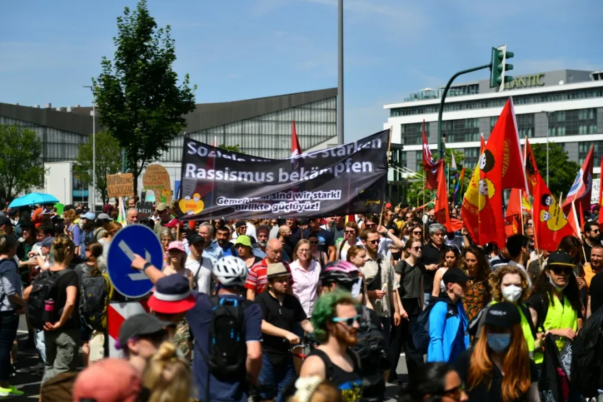 إصابة شرطيين اثنين بجروح بالغة على هامش مؤتمر "البديل من أجل ألمانيا"