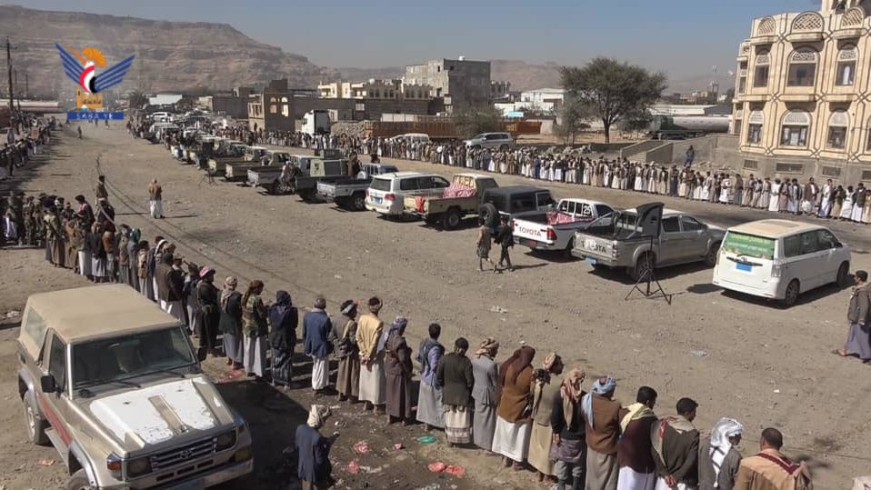 أمانة العاصمة ..وقفة مسلحة في بني الحارث إعلانا للنفير والجهوزية لمواجهة الأعداء