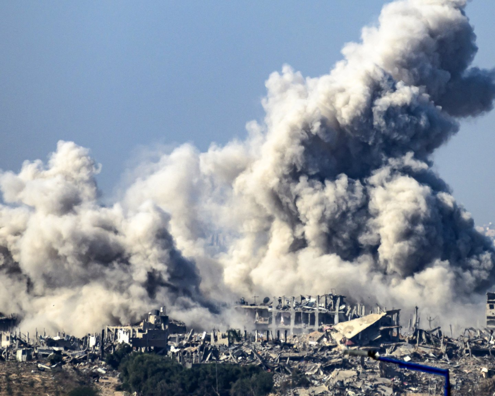 اليوم الـ326 للعدوان: العدو الصهيوني يواصل قصفه العنيف على عديد مناطق قطاع غزة مخلّفا عشرات الشهداء والجرحى