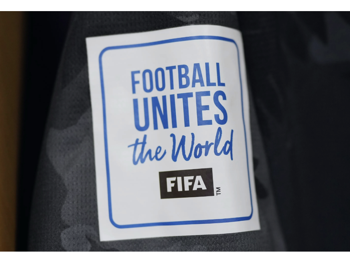 "فيفا" يطلق جائزة للسلام خلال قرعة كأس العالم 2026