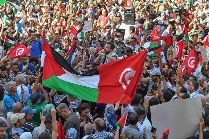 حزب العمال التونسي يدعو إلى النزول للشوارع من أجل وقف حرب الإبادة فورًا ودون شروط