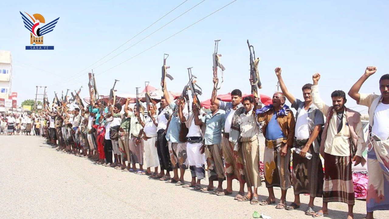 قبائل المنافرة بالحديدة تعلن النفير والنكف لمواجهة أعداء اليمن