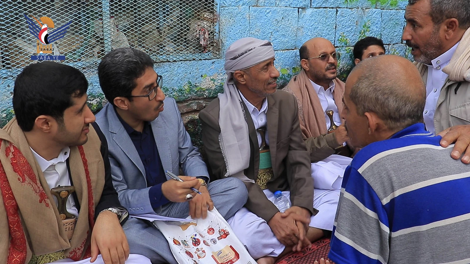 النائب العام يتفقد أوضاع نزلاء السجن الحربي بصنعاء 