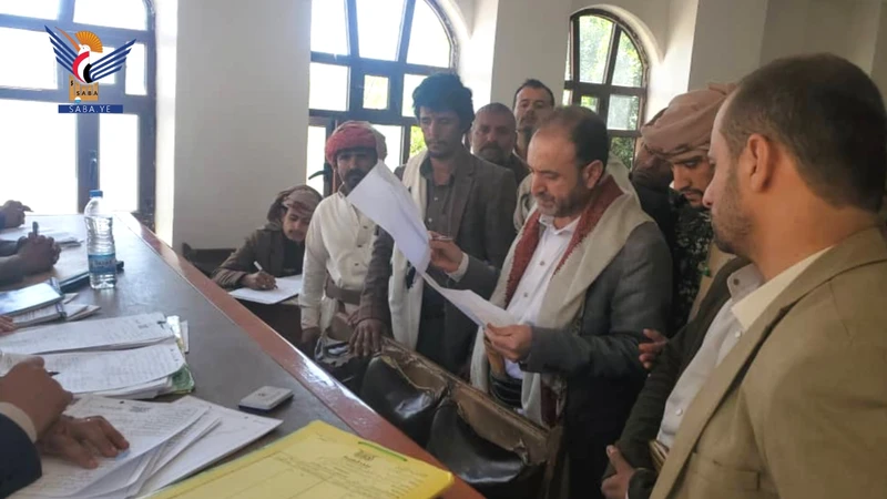 رئيس هيئة التفتيش القضائي يتفقد عمل محكمتي أرحب وهمدان بمحافظة صنعاء