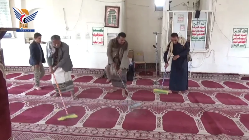 تدشين حملة "أن طهّر بيتي" بمديرية الجوبة بمأرب