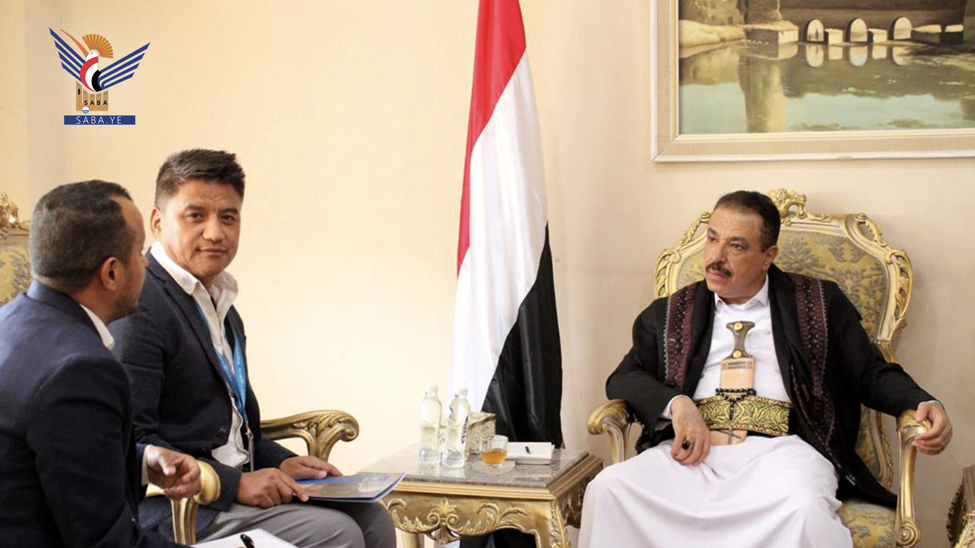 وزير الخارجية يتسلّم رسالة بشأن استئناف برنامج الأغذية العالمي للمساعدات الطارئة