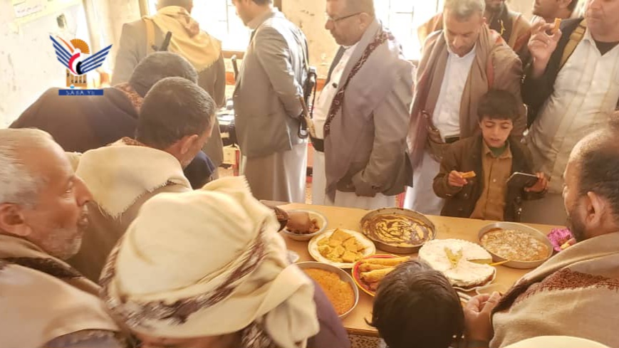 افتتاح معرض لمنتجات خريجات التمكين الاقتصادي في بيت قطينة بالمحويت