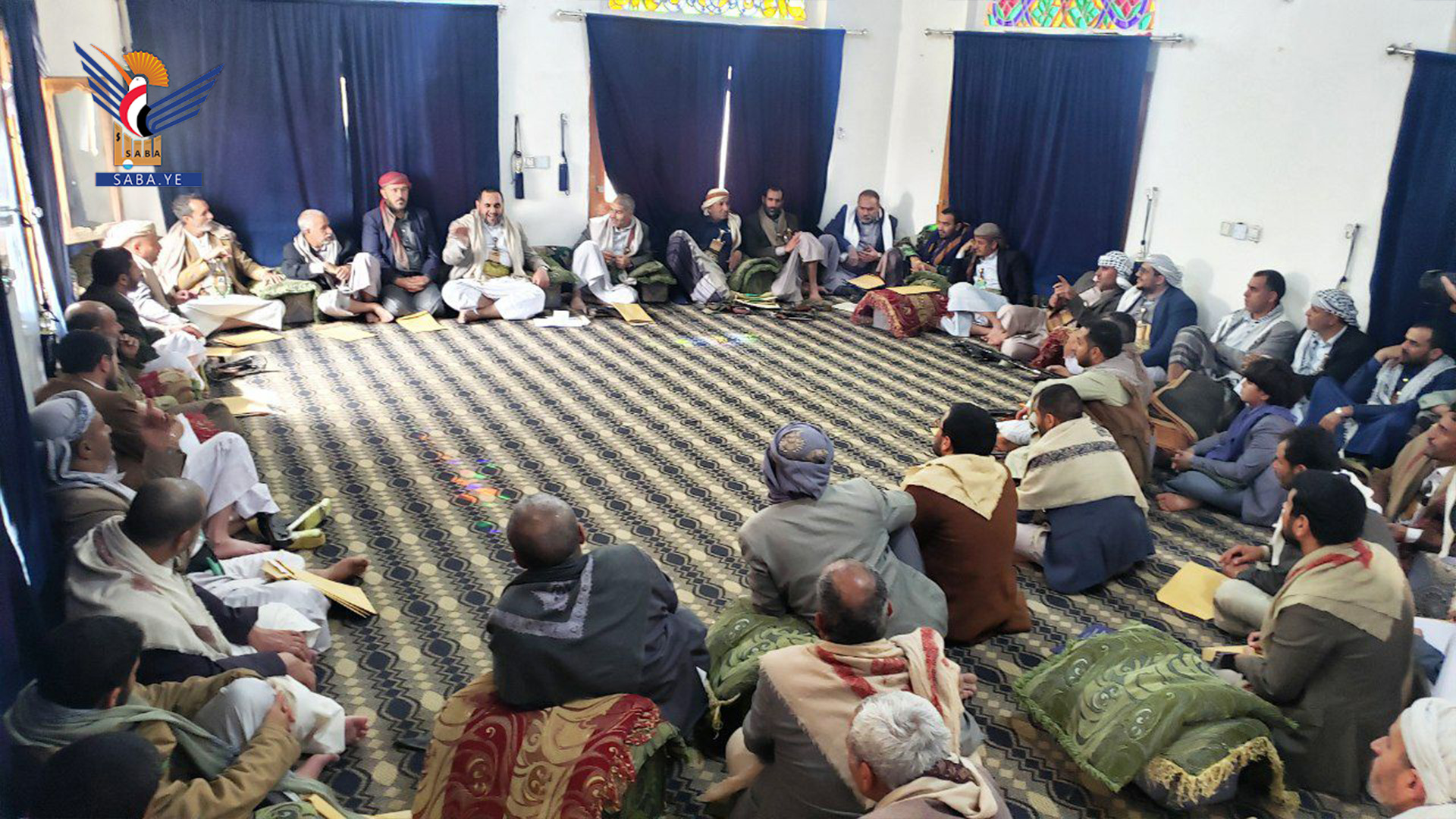 اجتماع برئاسة محافظ صنعاء يناقش سبل تعزيز التنمية المحلية بالمديريات