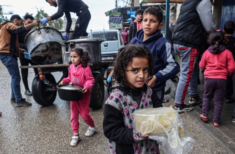 "يونيسف": آلاف أطفال غزة يتلقّون علاجًا من سوء التغذية الحاد