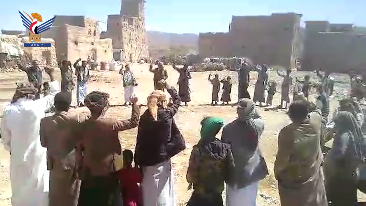 مأرب.. وقفات جماهيرية بذكرى الهروب المذل للمارينز الأمريكي من صنعاء