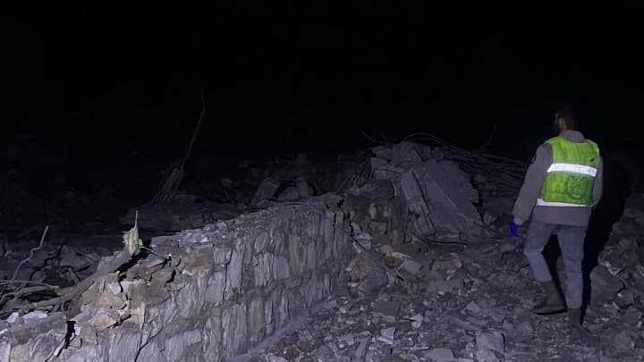 استشهاد 3 لبنانيين في غارات للعدو الإسرائيلي على طريقي حبوش بالنبطية وميفدون
