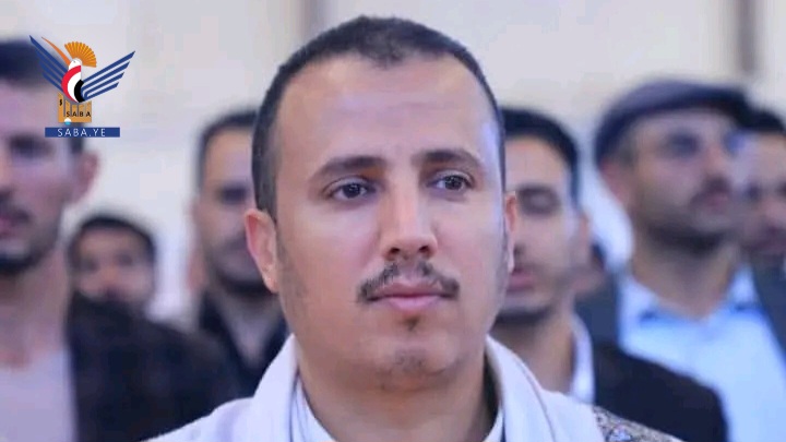 القائم بأعمال رئيس مصلحة الضرائب والجمارك يعزي الرئيس المشاط بوفاة والدته