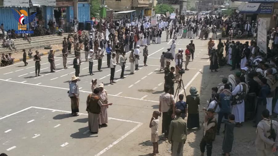 حجة.. عرض شعبي لقوات التعبئة في نجرة بمناسبة العيد 11 لثورة 21 سبتمبر