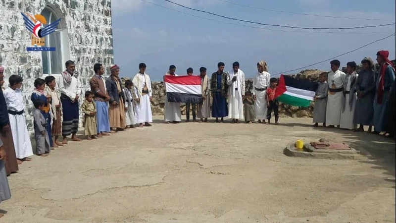 أبناء المحويت يجددّون العهد لدماء الشهداء واستمرار التعبئة والجهوزية العالية