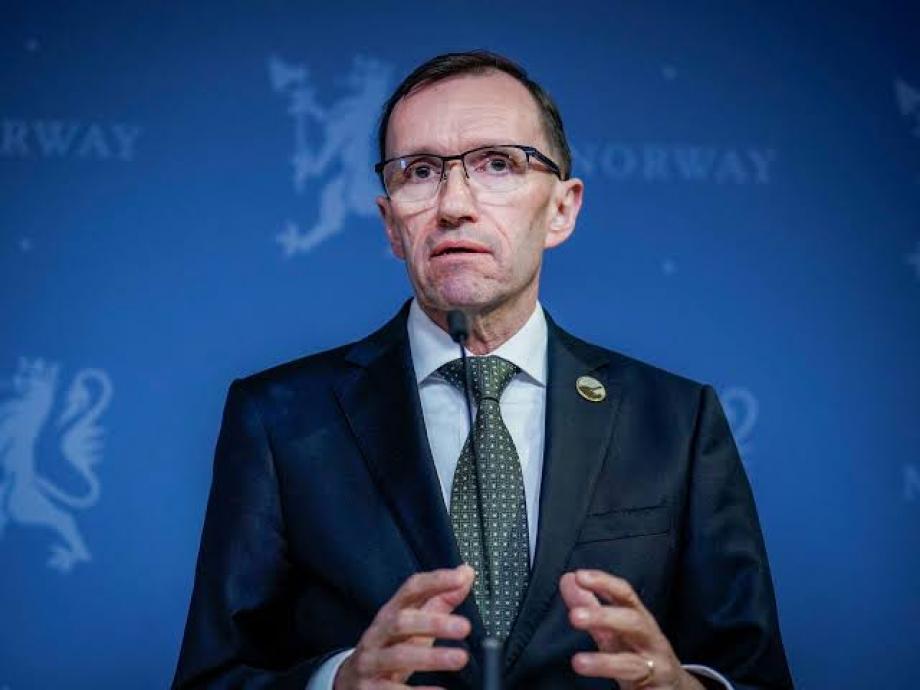 وزير الخارجية النرويجي: يقتل في المتوسط صف دراسي من الأطفال يوميا في غزة