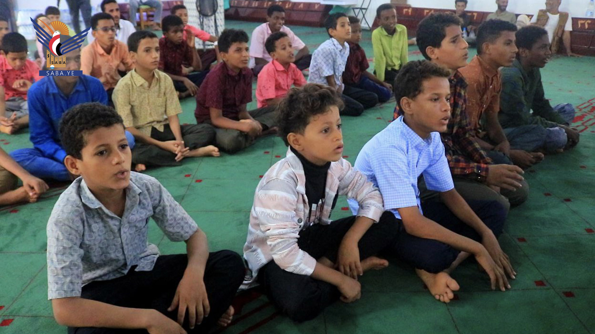 مكتب الأوقاف بالحديدة يكرم الأيتام ومرضى الفشل الكلوي بذكرى المولد النبوي