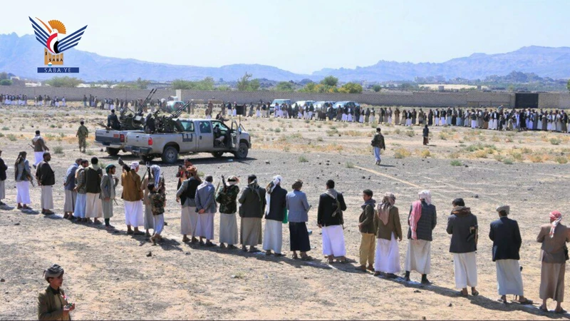 وقفة قبلية في همدان استمرارًا للتعبئة والجهوزية ووفاءً لدماء الشهداء