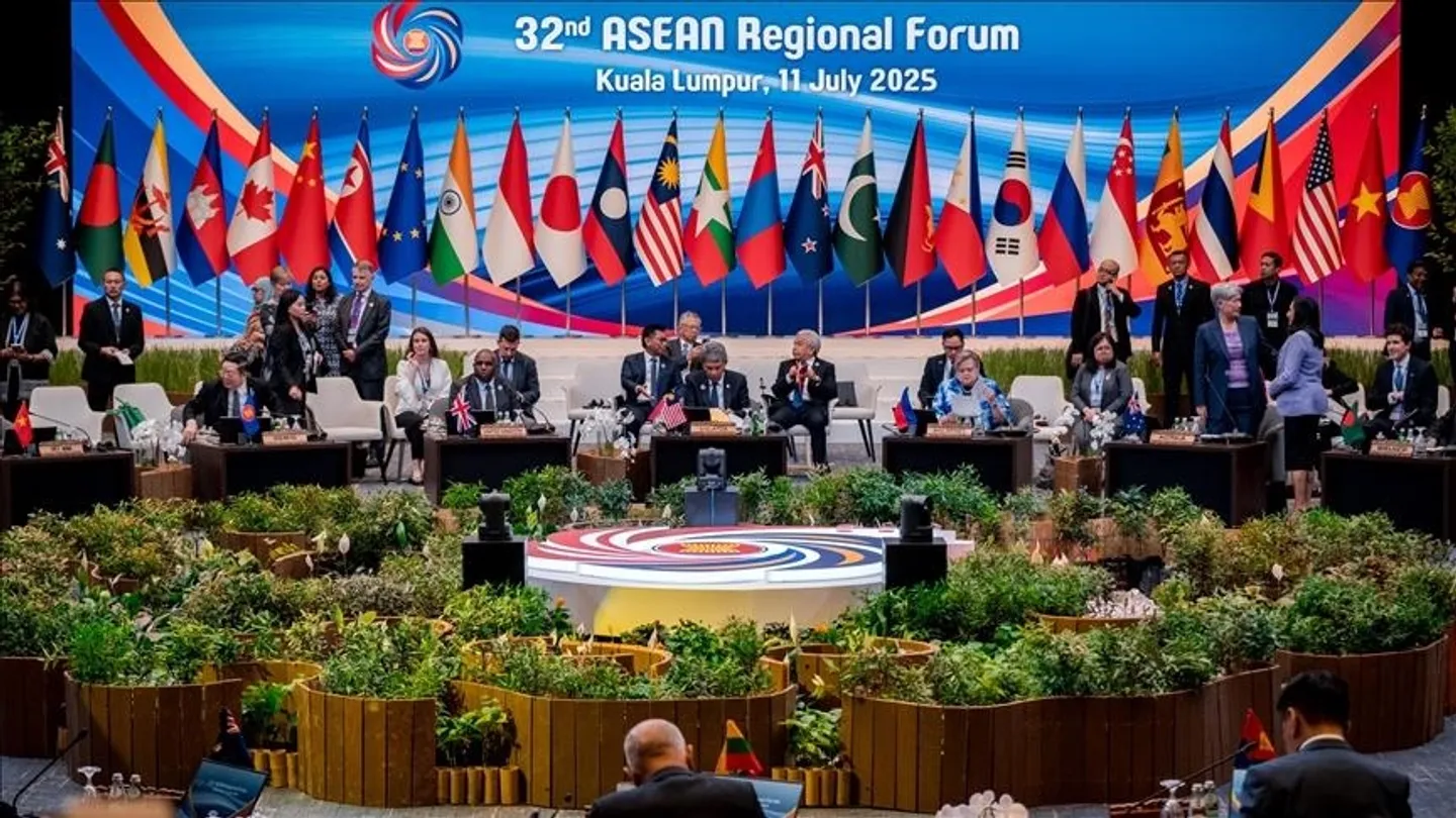 "آسيان" تطالب بوقف إطلاق النار وإيصال المساعدات الإنسانية إلى غزة