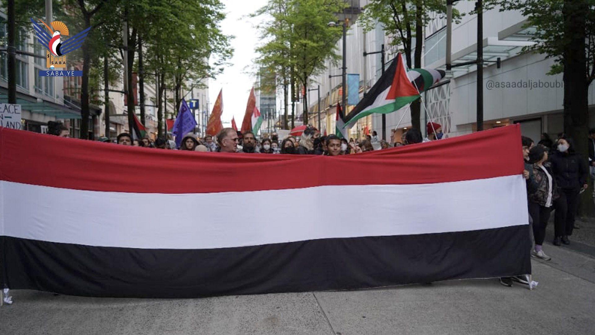 تظاهرة في مدينة فانكوفر الكندية تنديداً بمجازر العدو الصهيوني في غزة ورفح