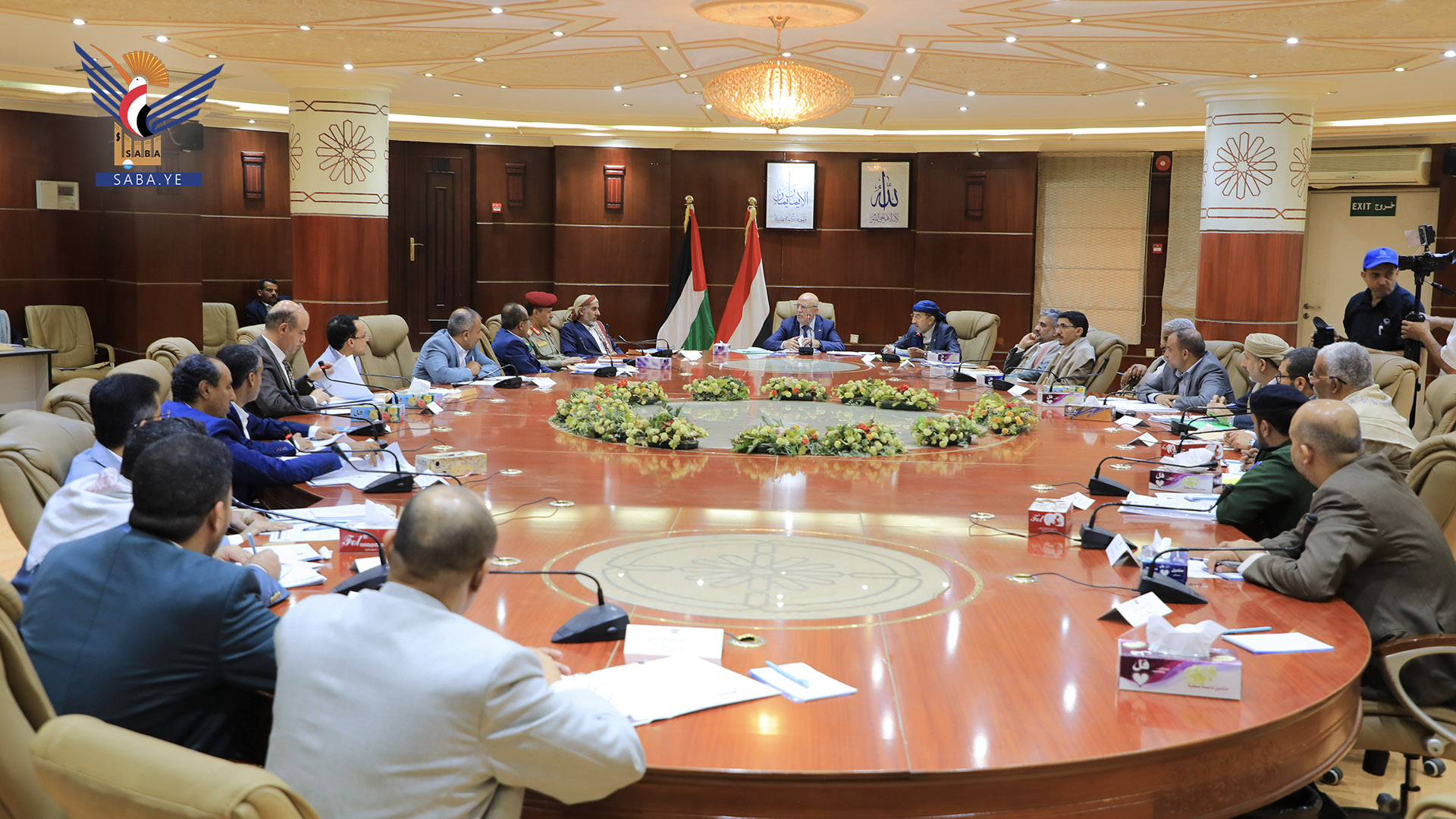 مجلس الوزراء يُبارك خطوات التصعيد اليمني العسكري والشعبي ضد العدو الصهيوني