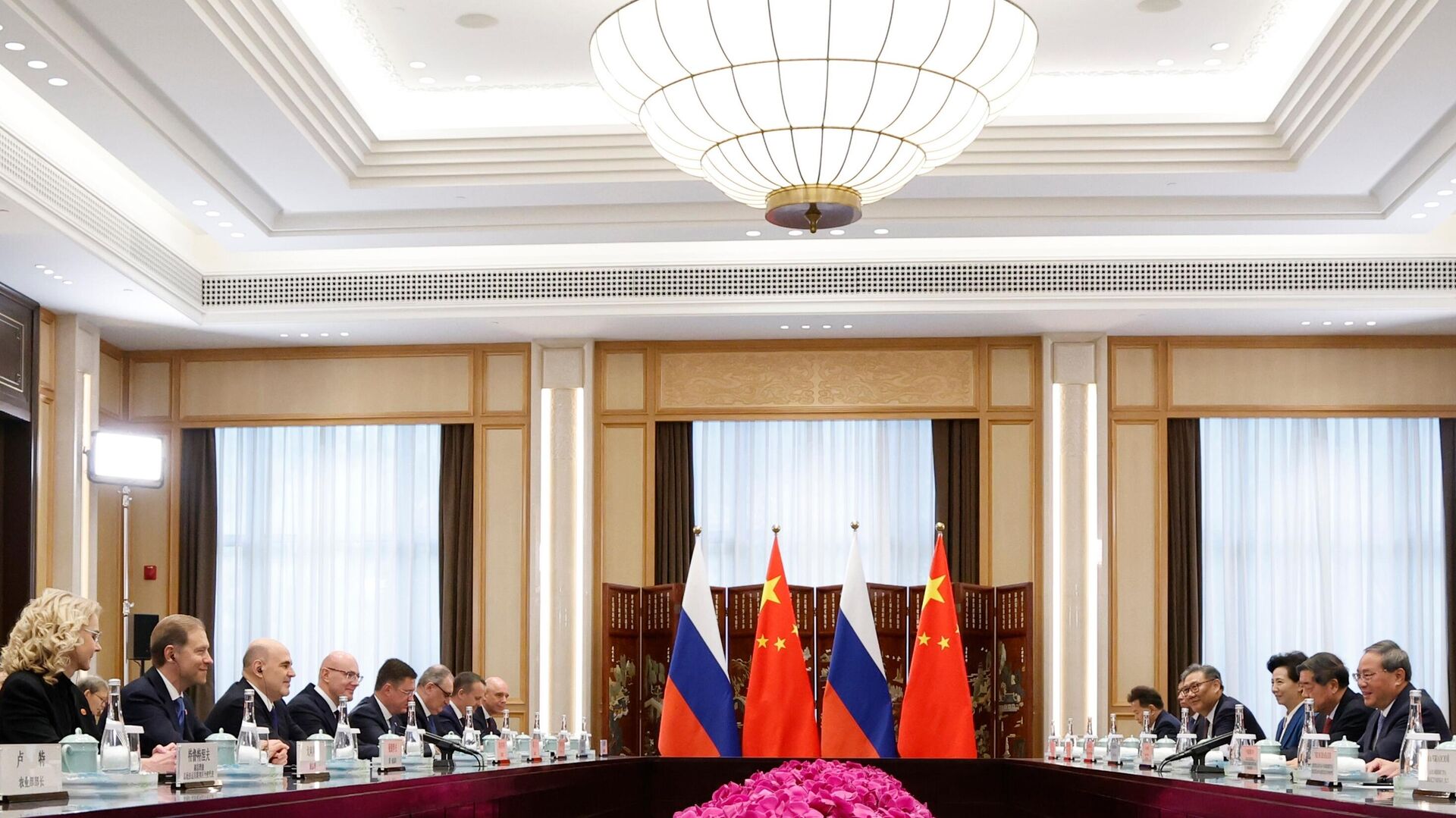 ميشوستين: العلاقات بين روسيا والصين في أعلى مستوى لها