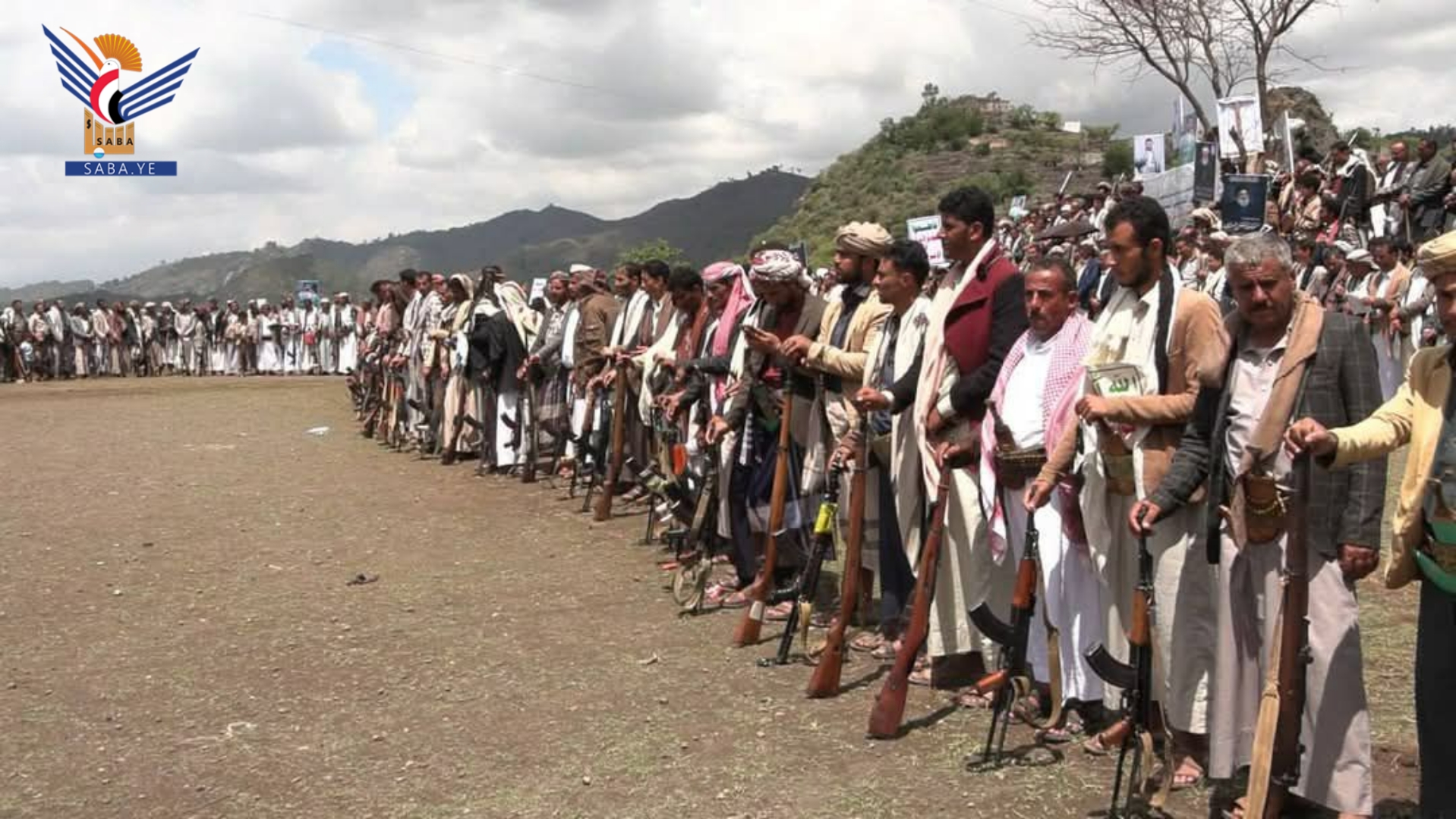   وقفة قبلية في عتمة بذمار إعلانا للنكف والنفير لمواجهة العدوان