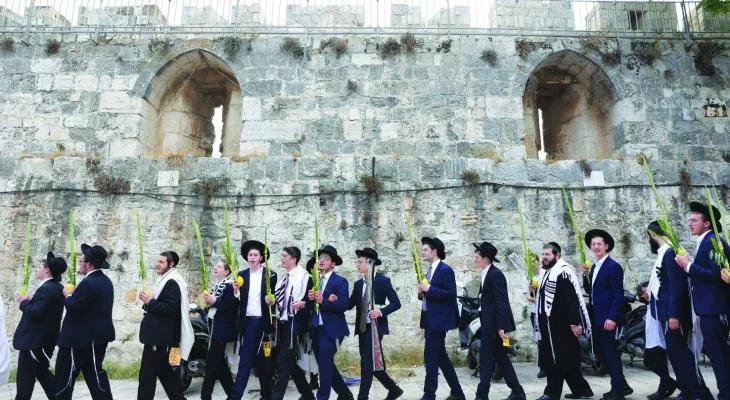 "محافظة القدس" تحذّر من تعتيم العدو الصهيوني على اقتحامات الأقصى