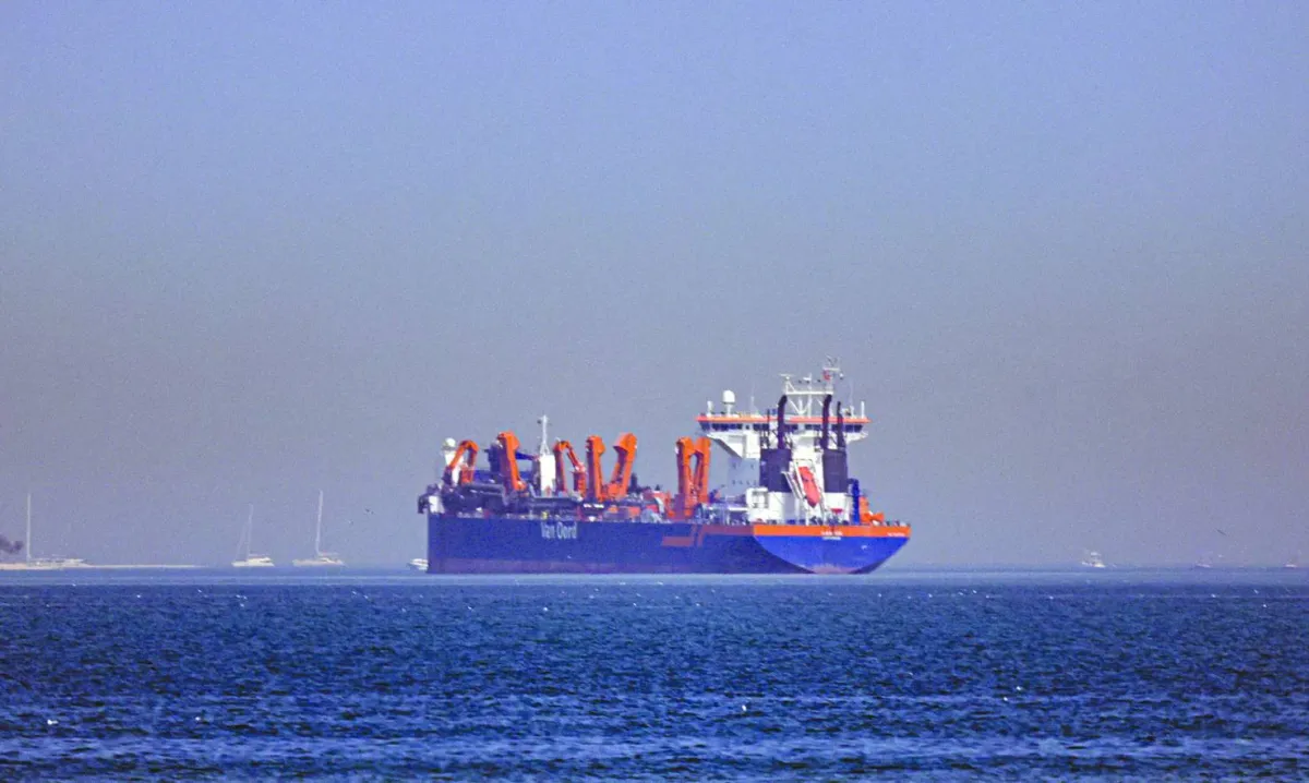 منظمة عمليات التجارة البحرية البريطانية:تعرض سفينة حاويات لهجوم قبالة رأس الخيمة 