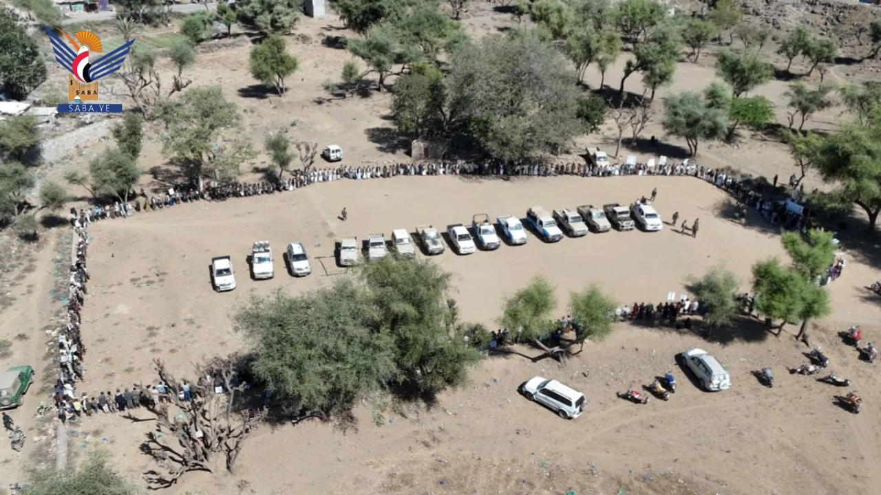 وقفة لقبائل شرعب الرونة بتعز تأكيدا على  الجهوزية لمواجهة العدو