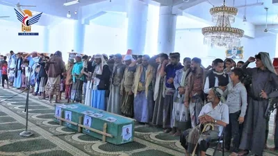 تشييع جثماني الشهيدين كمال الدهبلي ومحمد البدوي في تعز
