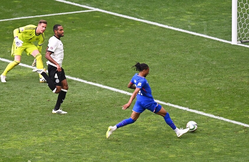 فرنسا تفوز ببرونزية دوري الأمم الأوروبية بعد هزيمة المانيا