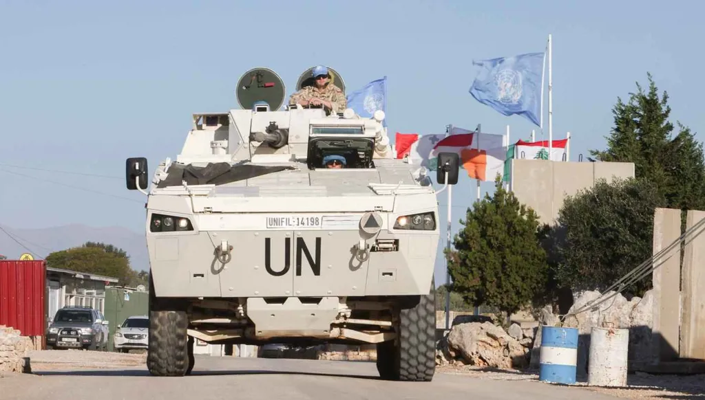 قائد اليونيفيل يؤكد انتهاك "إسرائيل" وقف النار في لبنان بشكل صارخ