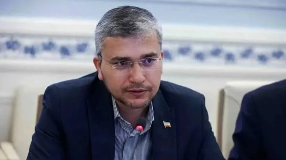 رضائي: ترامب لا يملك إلا أن يختار كيف يخسر وإيران لن تستسلم