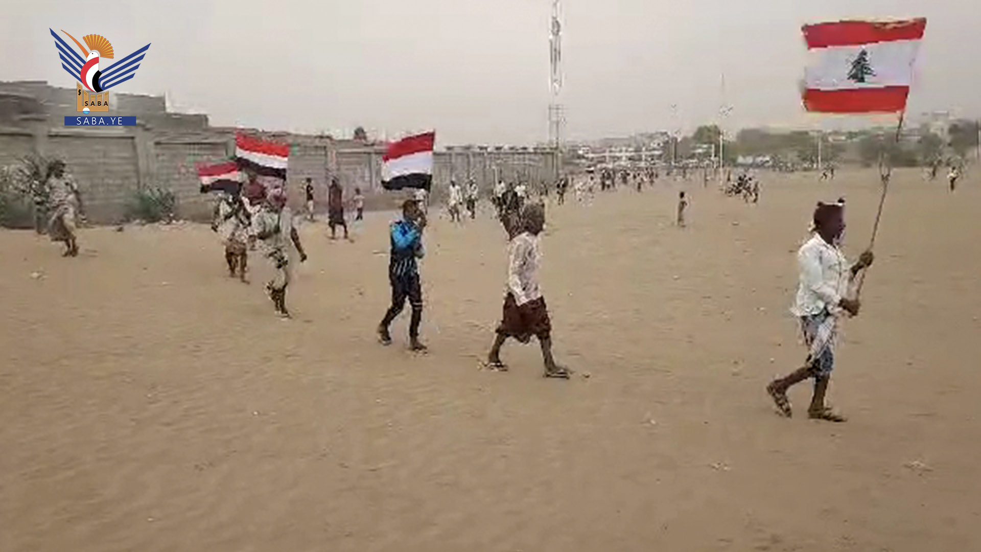 الحديدة.. مسير لـ 105 متخرجين من الدورات العسكرية المفتوحة بمديرية المراوعة