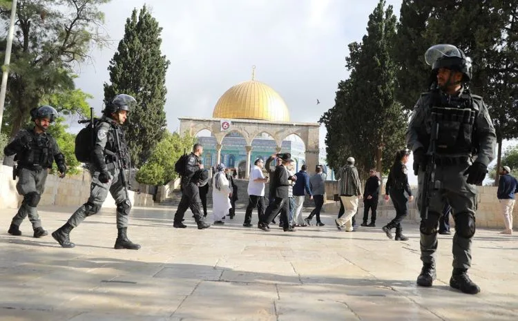  الإفتاء الفلسطيني يدين تدنيس رحاب المسجد الأقصى وعربدة المستوطنين الصهاينة