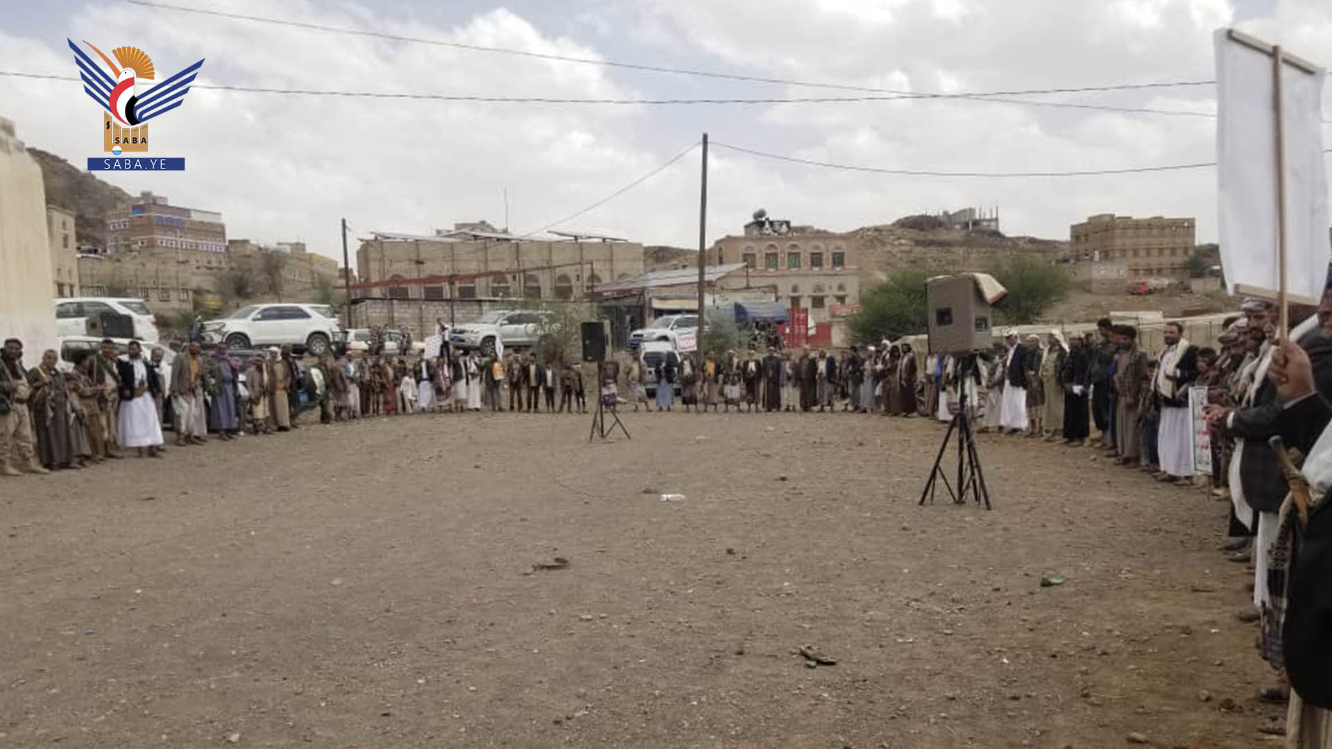 البيضاء .. وقفات قبلية تأكيدًا على ثبات الموقف المساند لغزة